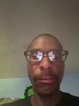 iAmNukka187 online show from April 11, 2026, 1:21 am