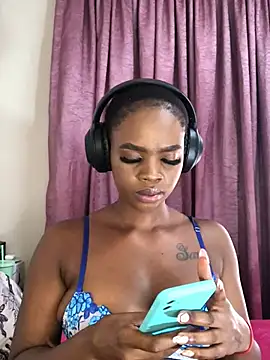 LuciousLips96 online show from March 10, 2025, 7:42 am