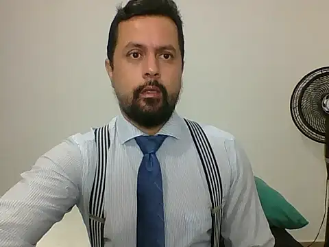 Snapshot of TRIISTAN_KING10 chatting on December 5, 2024, 7:38 pm TRIISTAN KING10 online show from December 5, 2024, 7:38 pm