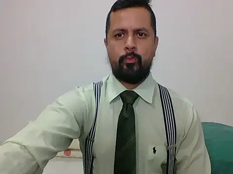 Snapshot of TRIISTAN_KING10 chatting on January 9, 2025, 9:05 pm TRIISTAN KING10 online show from January 9, 2025, 9:05 pm