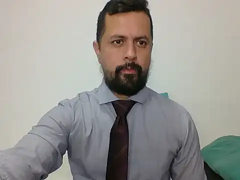 Snapshot of TRIISTAN_KING10 chatting on January 14, 2025, 8:15 pm TRIISTAN KING10 online show from January 14, 2025, 8:15 pm