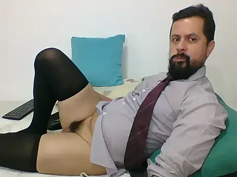 Snapshot of TRIISTAN_KING10 chatting on February 10, 2025, 9:04 pm TRIISTAN KING10 online show from February 10, 2025, 9:04 pm