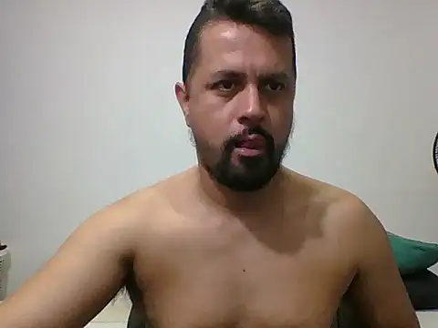 Snapshot of TRIISTAN_KING10 chatting on November 15, 2025, 8:49 pm TRIISTAN KING10 online show from November 15, 2025, 8:49 pm