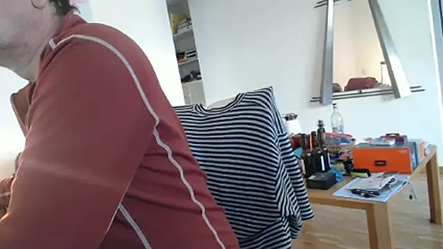 Snapshot of silvio-aus-luzern-CH chatting on December 20, 2025, 8:54 am silvio-aus-luzern-CH online show from December 20, 2025, 8:54 am