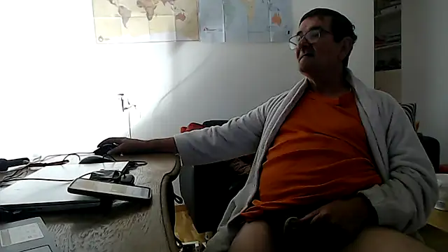 silvio-aus-luzern-CH online show from July 28, 2026, 6:31 am