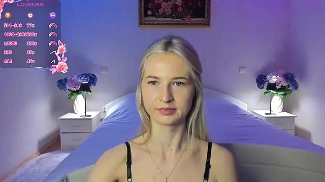 AnnaCarrera online show from April 29, 2026, 8:26 pm