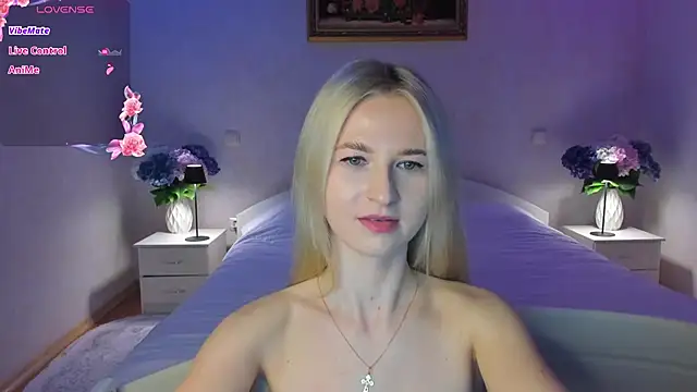 AnnaCarrera online show from April 30, 2026, 8:57 pm