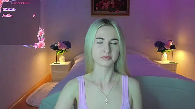 AnnaCarrera online show from June 14, 2026, 8:11 pm