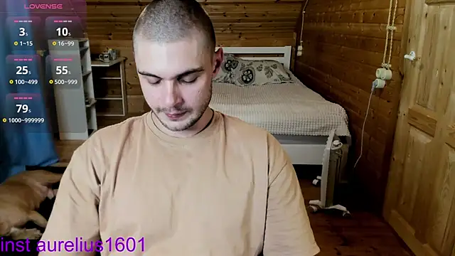 maks wolfis online show from October 16, 2025, 7:04 pm