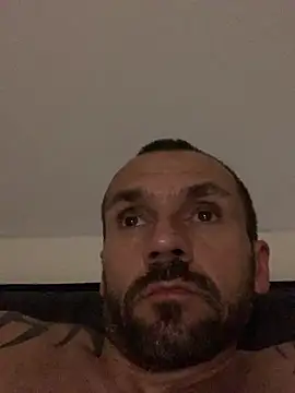 adiko86 online show from July 18, 2026, 8:12 pm