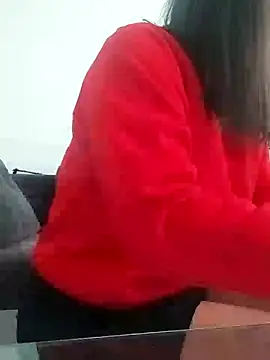 Snapshot of AlexandraGiogio chatting on January 1, 2025, 1:16 pm AlexandraGiogio online show from January 1, 2025, 1:16 pm