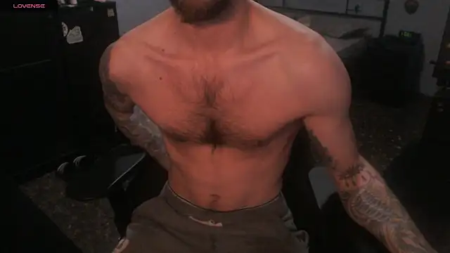 SexxxyLouis online show from December 20, 2025, 12:01 pm