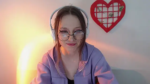 Snapshot of _Hanna_Moon_ chatting on May 29, 2026, 10:46 am Hanna Moon online show from May 29, 2026, 10:46 am