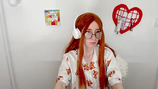  Hanna Moon  online show from July 6, 2026, 3:03 pm