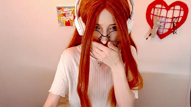  Hanna Moon  online show from July 8, 2026, 2:54 pm
