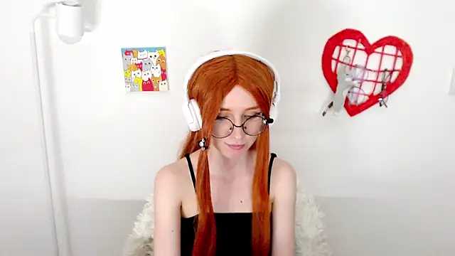  Hanna Moon  online show from July 13, 2026, 1:58 pm