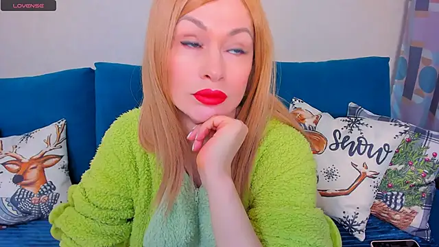 Snapshot of EllenMoore chatting on December 1, 2025, 3:11 am EllenMoore online show from December 1, 2025, 3:11 am