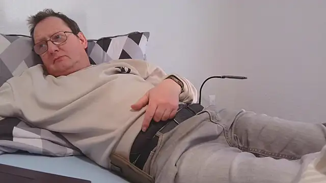 Snapshot of shymanhn chatting on March 4, 2026, 12:33 pm shymanhn online show from March 4, 2026, 12:33 pm