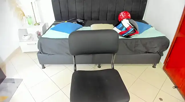 anhtony wayans online show from February 15, 2025, 8:33 pm