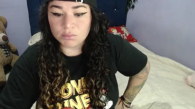 Snapshot of ANGELIQUE_KLANE chatting on December 29, 2024, 4:51 pm ANGELIQUE KLANE online show from December 29, 2024, 4:51 pm