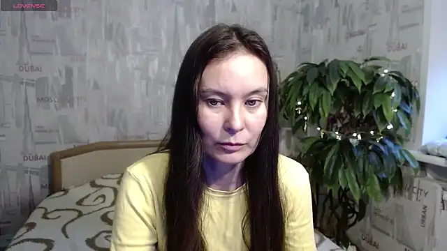 Snapshot of GinaQSoul chatting on June 4, 2026, 3:29 pm GinaQSoul online show from June 4, 2026, 3:29 pm