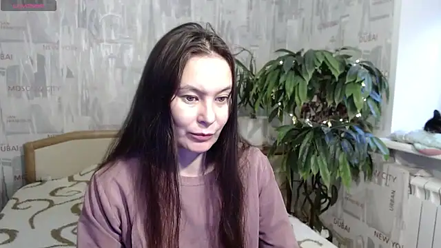 Snapshot of GinaQSoul chatting on June 7, 2026, 1:32 am GinaQSoul online show from June 7, 2026, 1:32 am