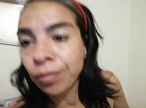 Snapshot of mari657 chatting on December 5, 2024, 5:04 am mari657 online show from December 5, 2024, 5:04 am