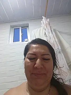 Brenda Berck  online show from June 7, 2026, 12:09 pm