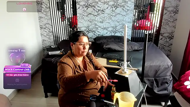 Snapshot of Brenda_Berck_ chatting on July 23, 2026, 4:38 pm Brenda Berck online show from July 23, 2026, 4:38 pm