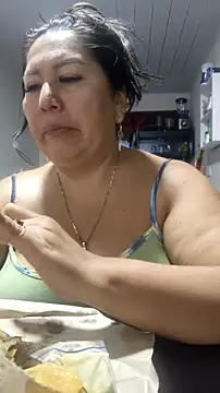Snapshot of Brenda_Berck_ chatting on July 29, 2026, 1:48 am Brenda Berck online show from July 29, 2026, 1:48 am