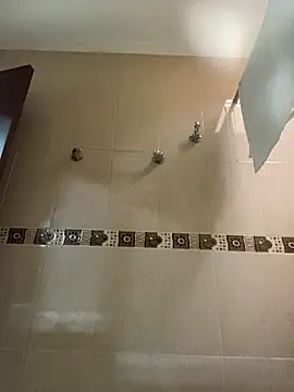 Fancyxlove online show from November 17, 2025, 12:44 pm