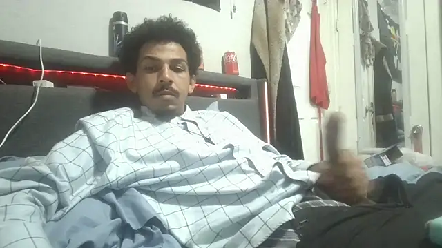 bigdickjojo69 online show from May 4, 2026, 10:06 pm