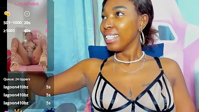 Snapshot of myblackdoope chatting on June 30, 2026, 8:15 am myblackdoope online show from June 30, 2026, 8:15 am