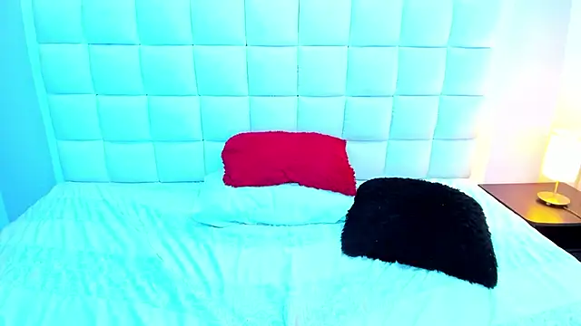 Snapshot of teresasroom_ chatting on February 7, 2025, 7:38 pm teresasroom online show from February 7, 2025, 7:38 pm