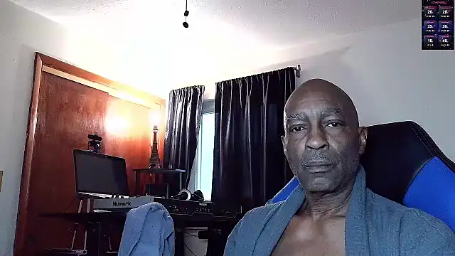 Snapshot of longdick4you8686 chatting on March 23, 2026, 12:20 pm longdick4you8686 online show from March 23, 2026, 12:20 pm
