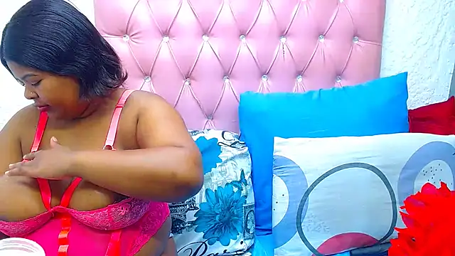 Ebonyhotass26 online show from July 31, 2026, 6:07 pm