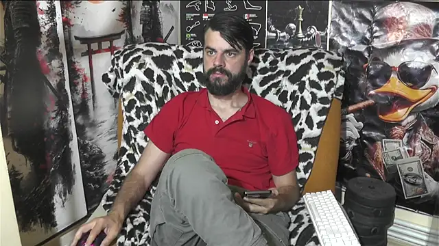 Snapshot of 00george chatting on May 30, 2026, 3:03 am 00george online show from May 30, 2026, 3:03 am