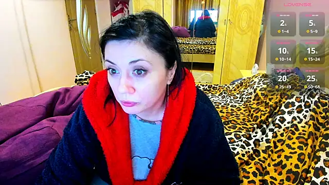 Snapshot of DomPanther69 chatting on February 3, 2025, 4:41 pm DomPanther69 online show from February 3, 2025, 4:41 pm