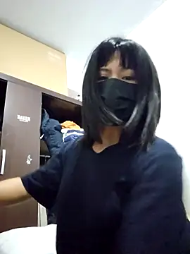 Snapshot of Latin_summer chatting on September 11, 2025, 9:26 pm Latin summer online show from September 11, 2025, 9:26 pm