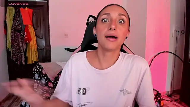 adrena 10 online show from February 17, 2026, 8:48 pm