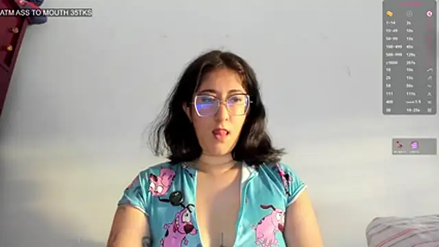 Snapshot of Sharoncrazy_1 chatting on June 2, 2026, 10:12 pm Sharoncrazy 1 online show from June 2, 2026, 10:12 pm