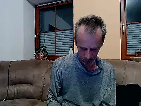 Snapshot of xxBareBabyxx chatting on October 24, 2025, 8:38 pm xxBareBabyxx online show from October 24, 2025, 8:38 pm