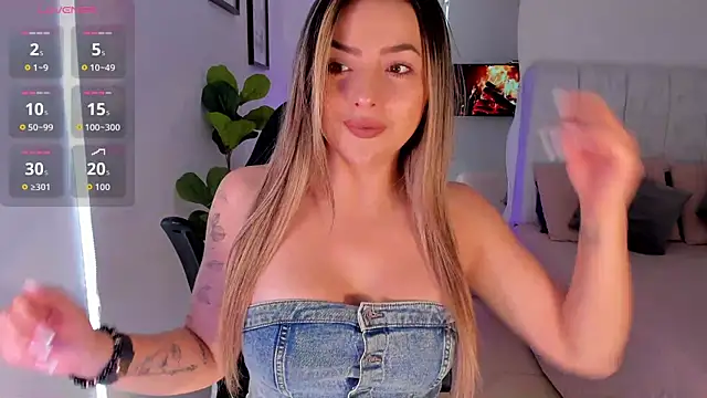 AmyWood online show from June 16, 2026, 3:14 pm