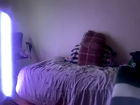 Snapshot of Czechyoungboy chatting on October 28, 2025, 5:55 am Czechyoungboy online show from October 28, 2025, 5:55 am