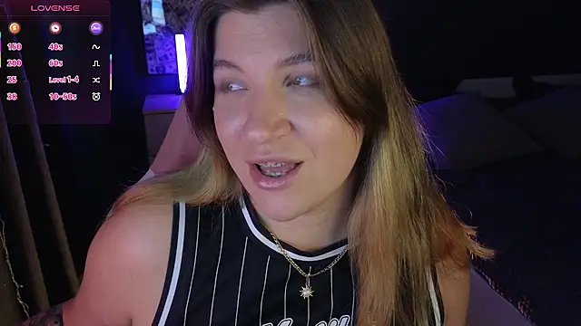 Snapshot of Fairy__Sofia chatting on March 10, 2025, 11:32 am Fairy Sofia online show from March 10, 2025, 11:32 am