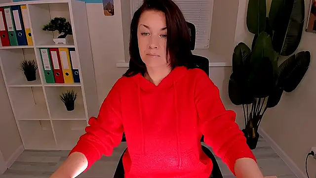 Snapshot of AnaMills chatting on November 29, 2025, 3:04 pm AnaMills online show from November 29, 2025, 3:04 pm