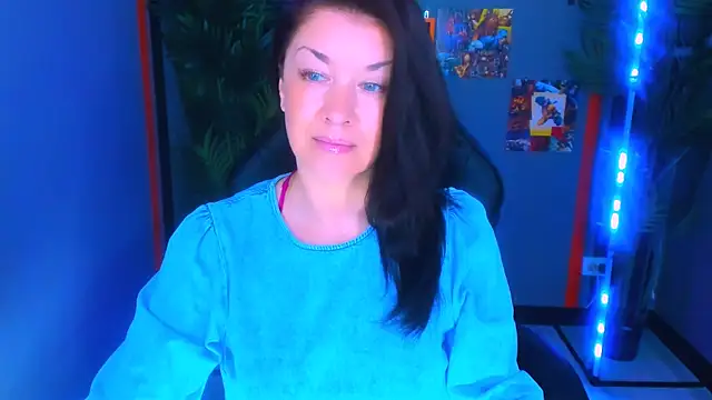 Snapshot of AnaMills chatting on May 14, 2026, 10:00 am AnaMills online show from May 14, 2026, 10:00 am