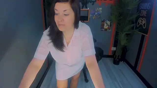 AnaMills online show from June 20, 2026, 8:22 pm