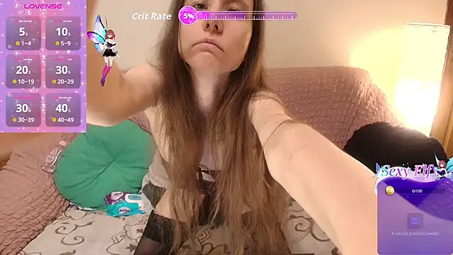 Snapshot of Wings_of_A_Butterfly chatting on December 18, 2025, 6:03 pm Wings of A Butterfly online show from December 18, 2025, 6:03 pm