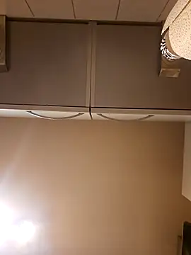 NiceHunter89 online show from February 12, 2025, 9:22 pm